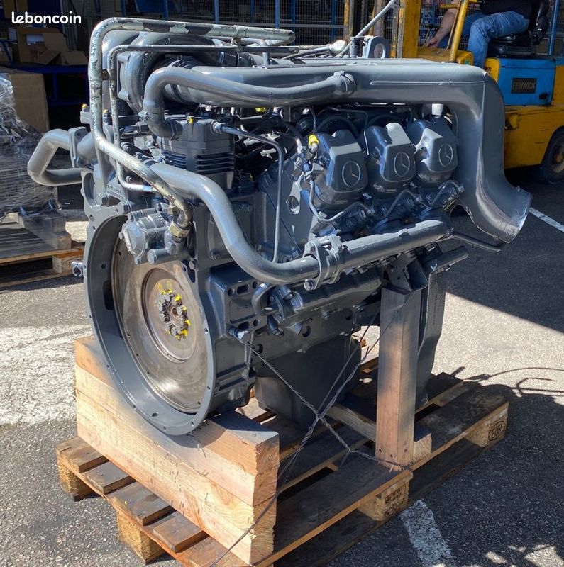 Rénovation de moteur Mercedes OM 926 et OM 936. Moteur d'occasion